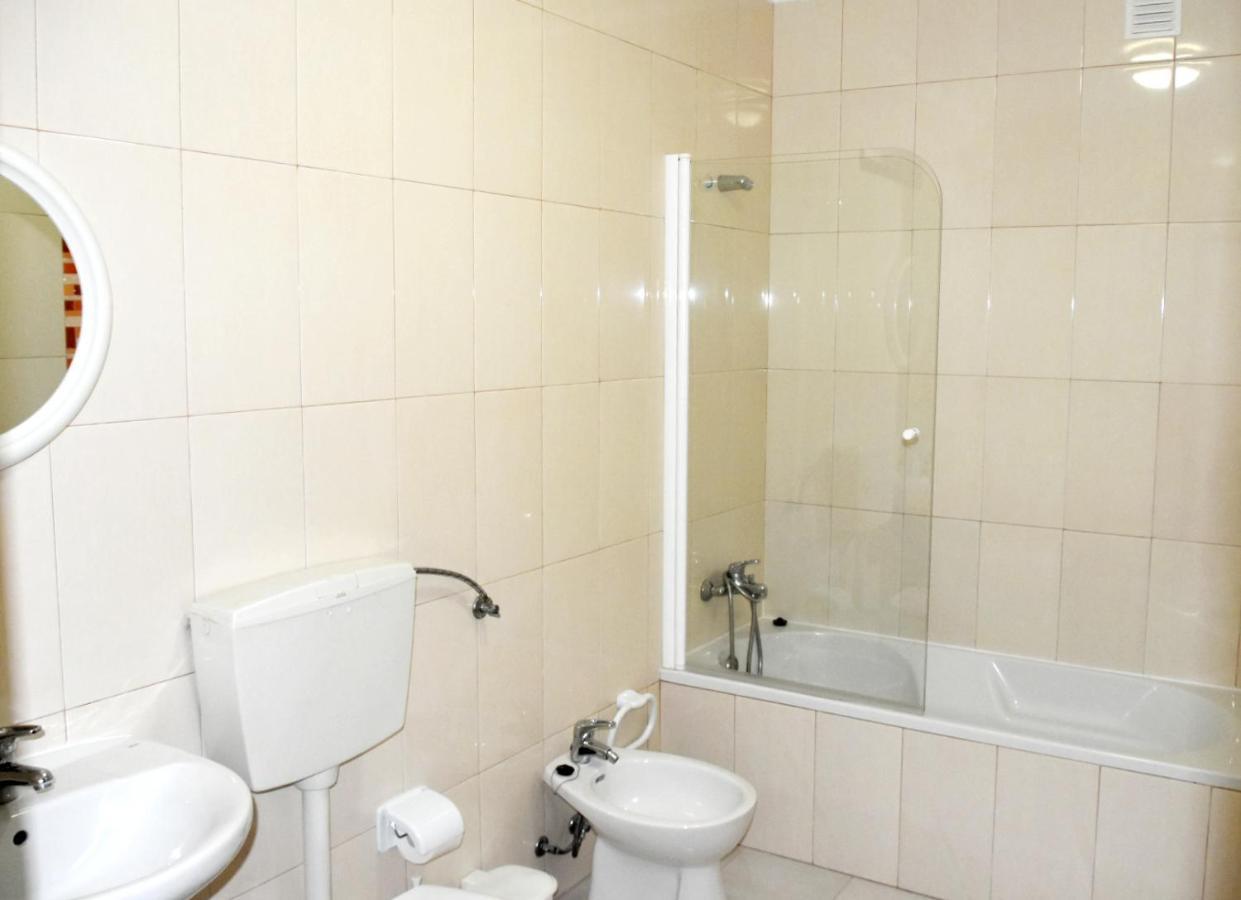 Apartamentos Encosta Do Mar Albufeira Esterno foto